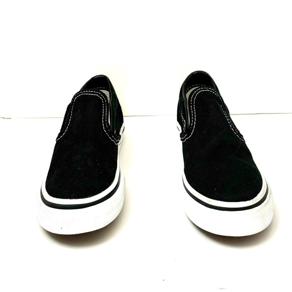 New Black. & White Vans (Girl/Boy - Picture 2 of 14